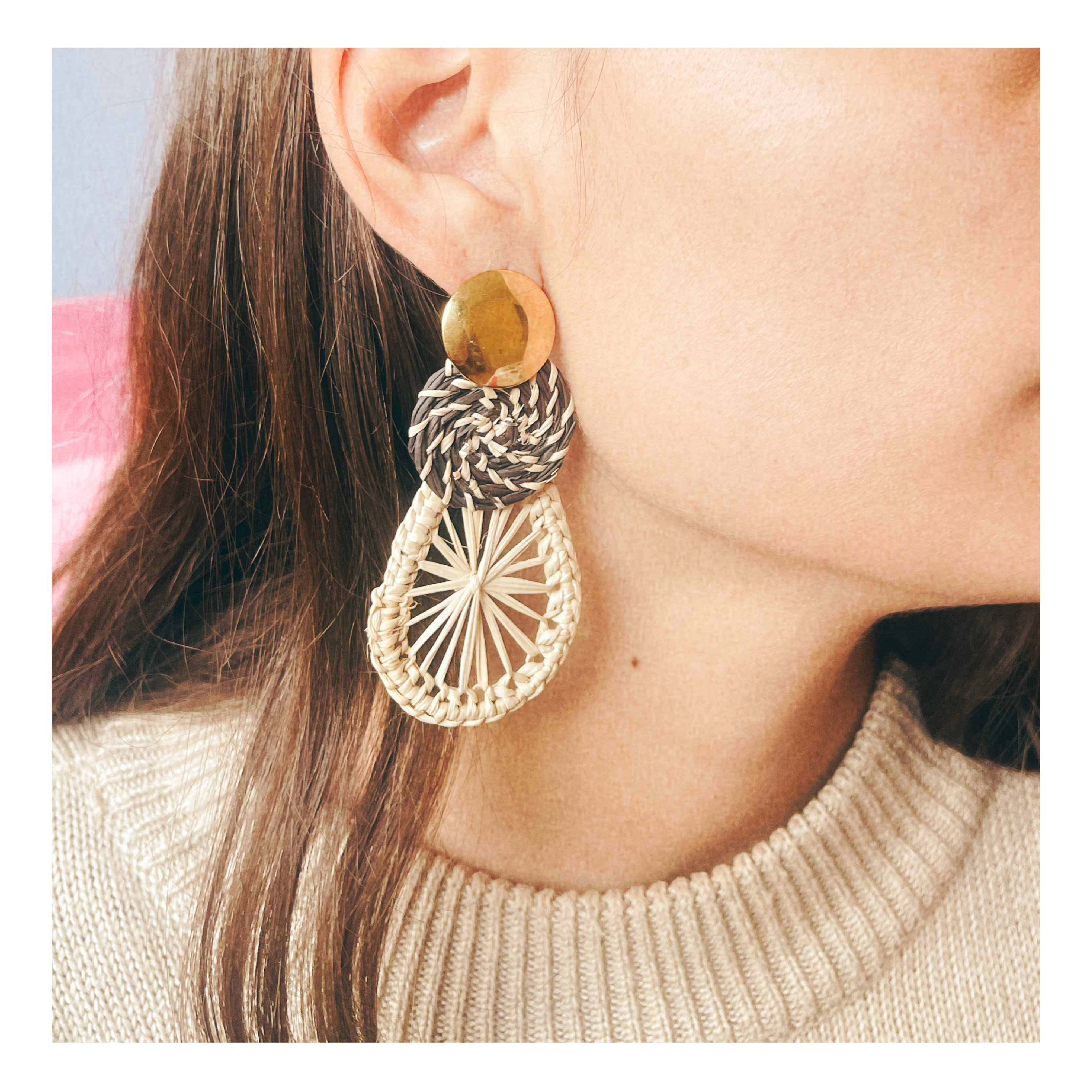 Aros Naira